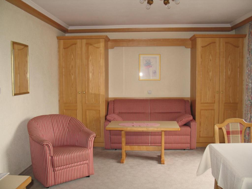 Triendlhof Otel Zöblen Oda fotoğraf