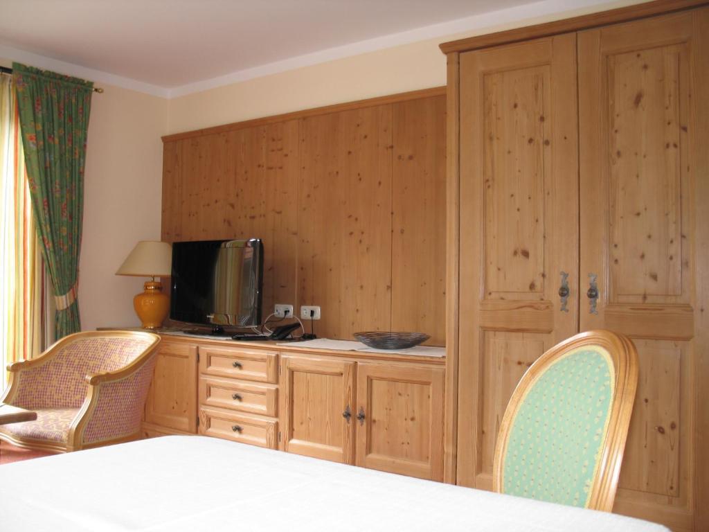 Triendlhof Otel Zöblen Oda fotoğraf